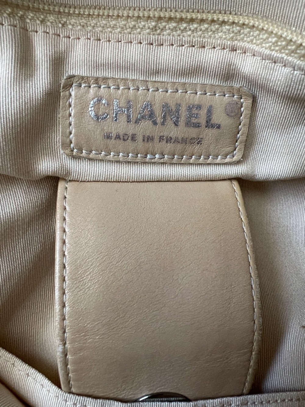RARE CHANEL SLUCHY CANVAS LARGE CROSSBODY BAG - Picture 12 of 12